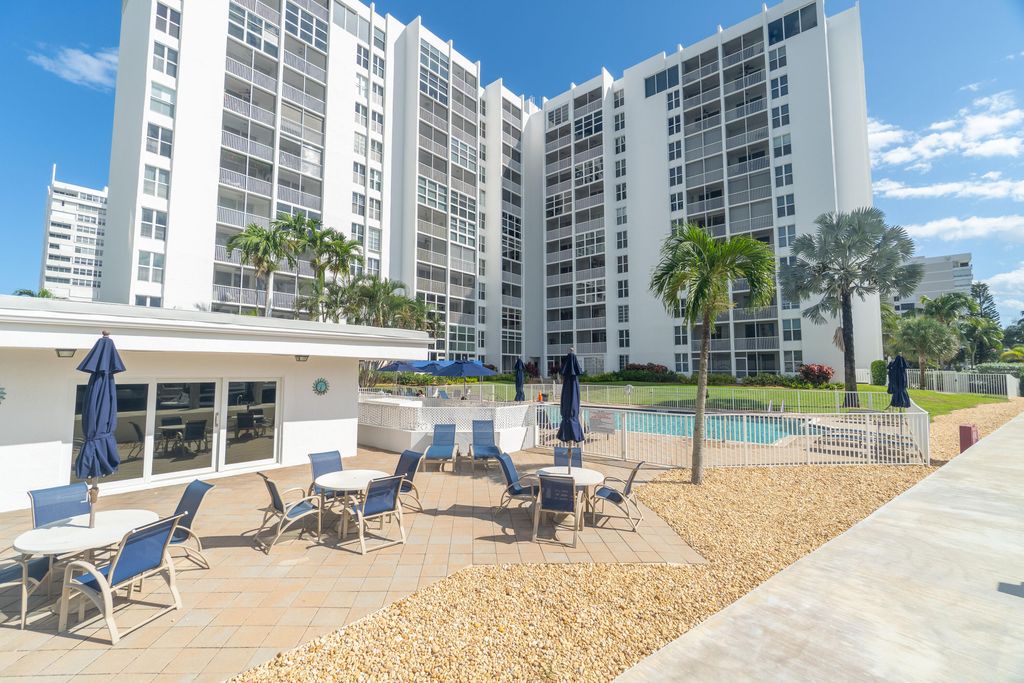 1391 S Ocean Boulevard #805, photo 9