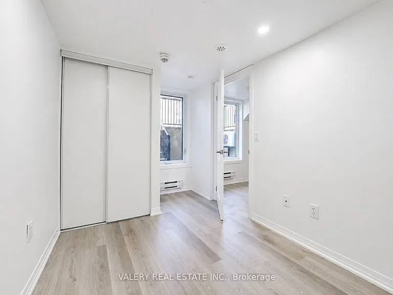183 William Duncan Rd S #1 — Photo 8
