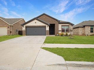 3464 Montego Bay Ln, Fort Worth, TX 76123