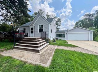 6402 N Saint Marys Rd, Peoria, IL 61614