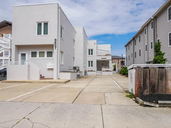 9607 Pacific Ave APT 3, Margate, NJ 08402