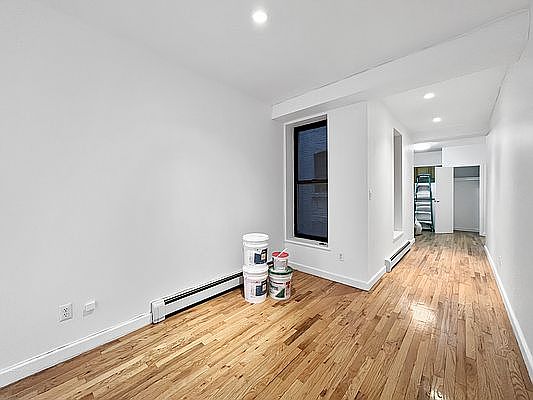 5th image of 312 W 116th St APT 2B