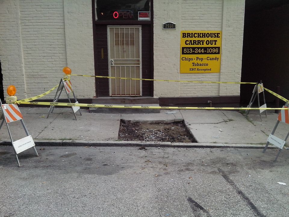 1st image of 2556 Beekman St APT 1