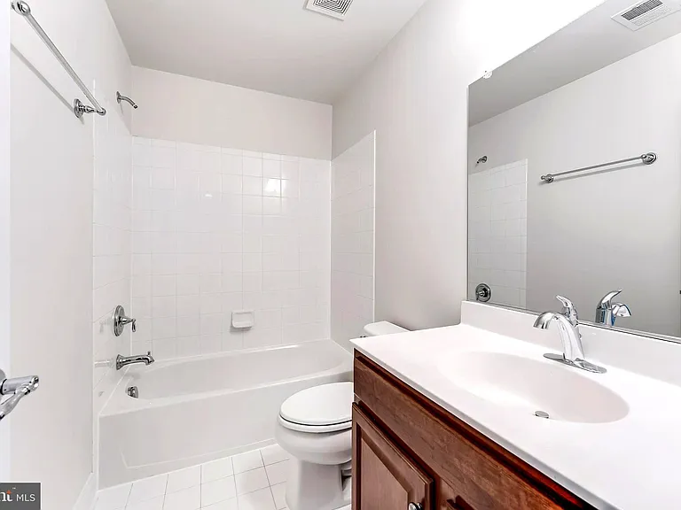 43583 White Cap Ter — Photo 27