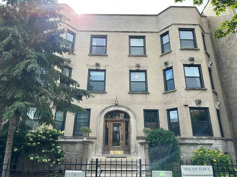 1st image of 3808 N Pine Grove Ave APT 3S