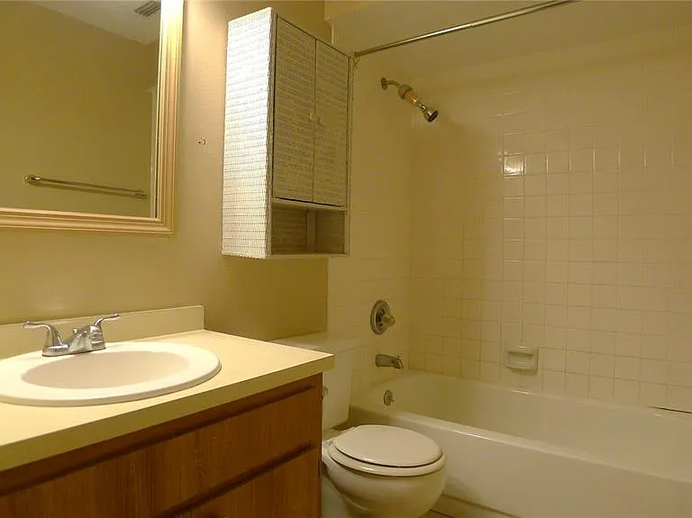 608 Lynchburg Dr — Photo 14