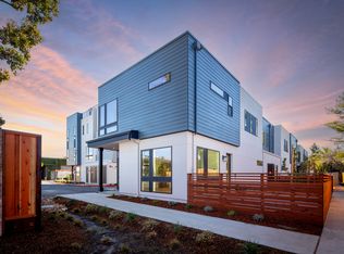 Plan 2a Acacia By Dividend Homes, Palo Alto, CA 94306