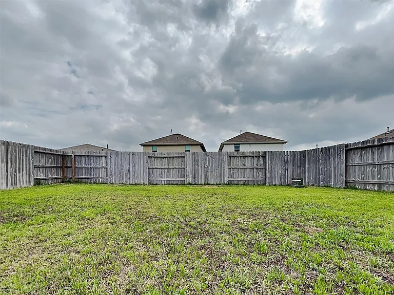 26815 Wilderye Cove Ln — Photo 18