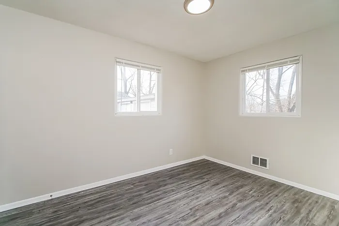 4214 N Whittier Pl — Photo 7