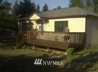 3203 Forest Dr, Bremerton, WA 98310