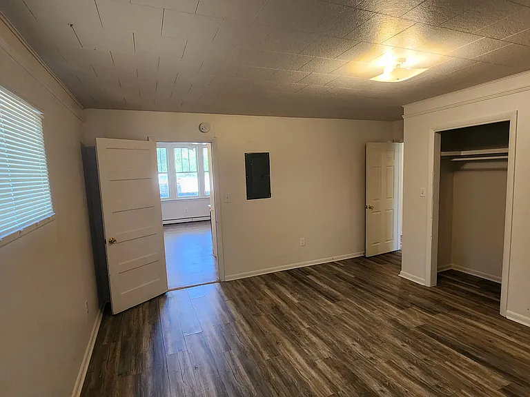 489-551 W Main St #601 — Photo 19