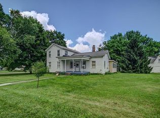 247 W Monroe St, Spring Green, WI 53588