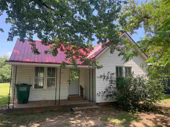315 NW 1st St, Perkins, OK 74059