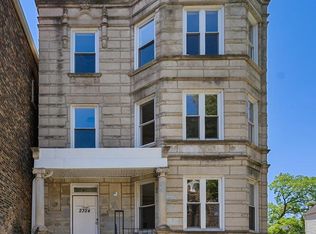 2324 S Sacramento Ave #2R, Chicago, IL 60623