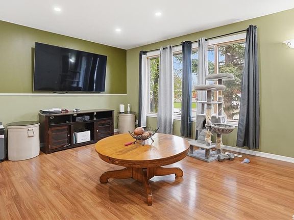 5th image of 1007 Warner STREET