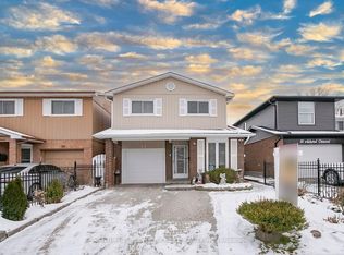 17 Ashurst Cres, Brampton, ON L6V3N6