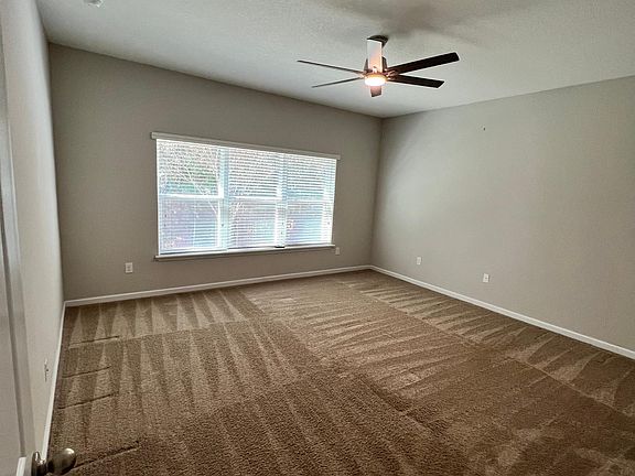 4th image of 79443 Plummers Creek Dr