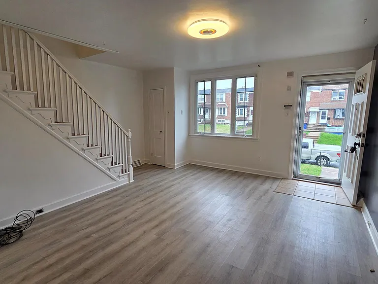 3342 Ashville St — Photo 4