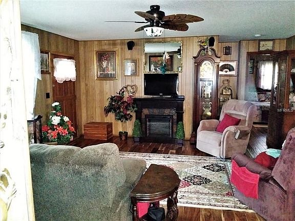 2nd image of 1420 Periwinkle Ave