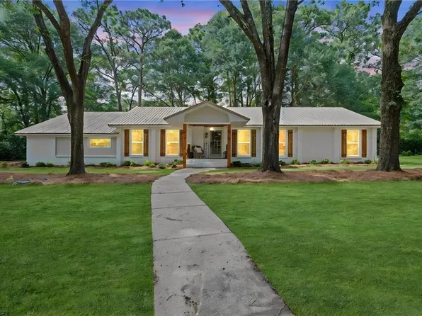 4312 Michael Blvd, Mobile, AL 36609