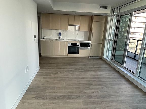 5th image of 38 Widmer St #4011