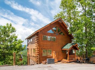 1258 Bird Nest Way, Sevierville, TN 37862