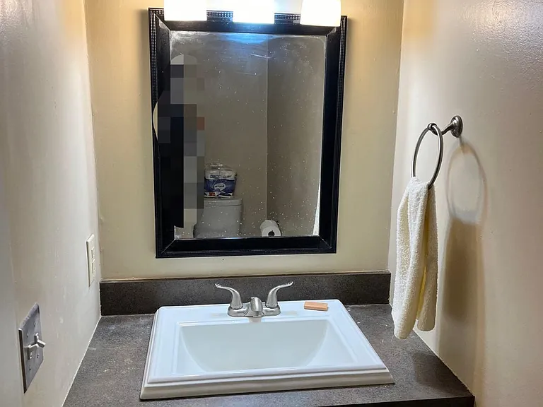 1819 N Ridge Dr — Photo 14