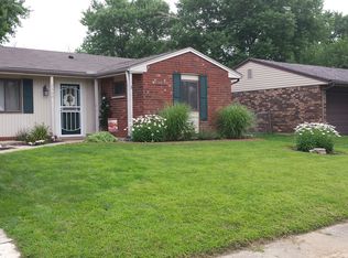 2300 Carolina Dr, Xenia, OH 45385