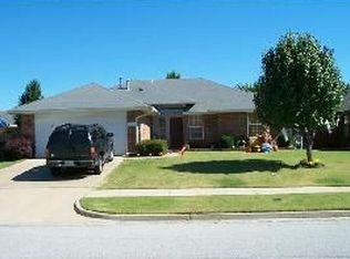 2329 Buckhorn Dr, Norman, OK 73072