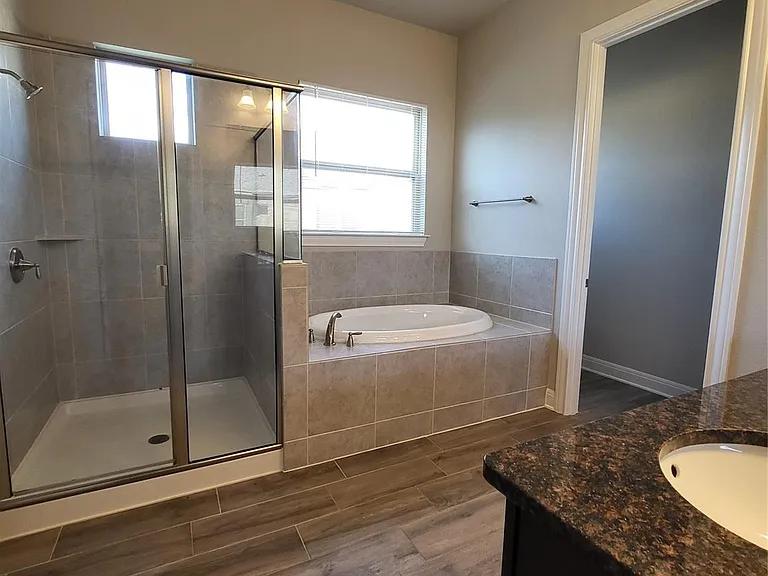 3750 E Palm Valley Blvd #22 — Photo 33