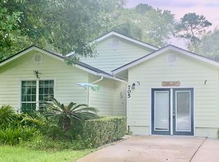 705 Mahan St, Saint Marys, GA 31558
