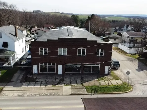 402 N Main St, Brownsville, PA 15417