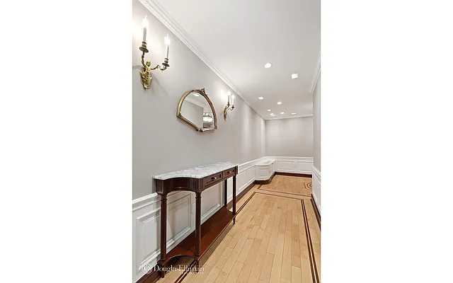 Sold by Douglas Elliman | media 24
