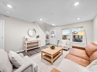 55 Genoa Cir, Commercial Point, OH 43116