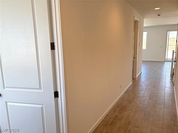2nd image of 5712 E Badlands Ln