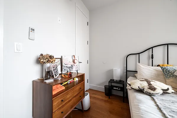 Rented by ATM Realty Service Inc | media 6