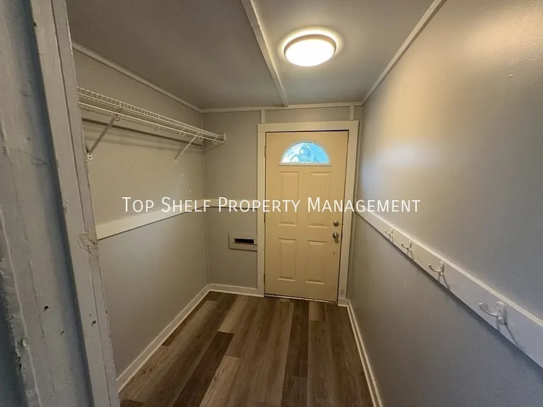 1215 Guthrie Ave — Photo 8