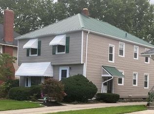 612 Park Ave #UP, Elyria, OH 44035