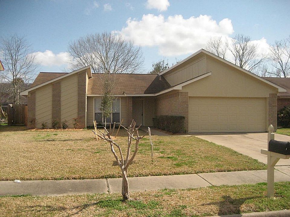 1st image of 3735 Redwood Falls Dr