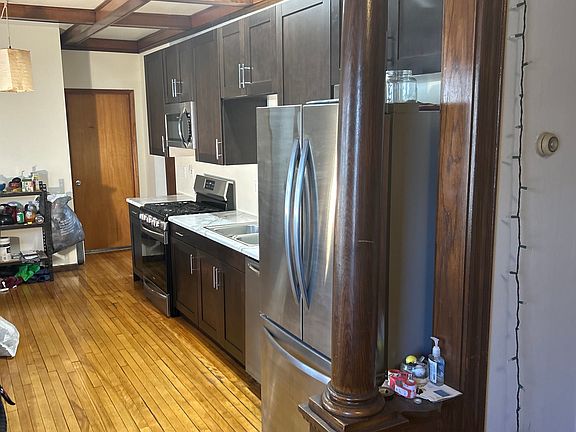 3rd image of 1700 Como Ave SE APT 1