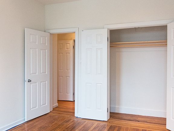 3rd image of 159 Eastern Pkwy APT 5H