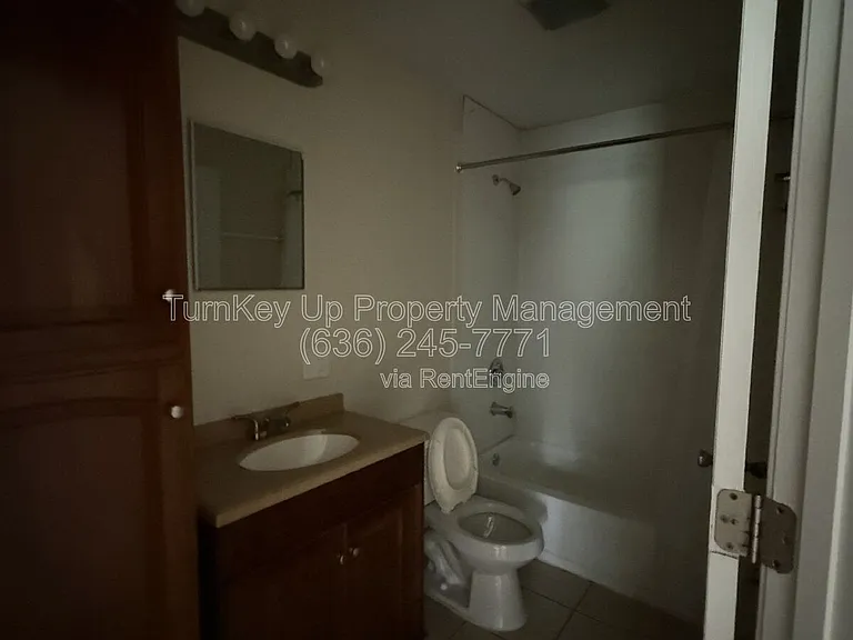 1202 Laredo Ave — Photo 15