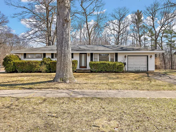 1288 Aspacia St, Muskegon, MI 49445