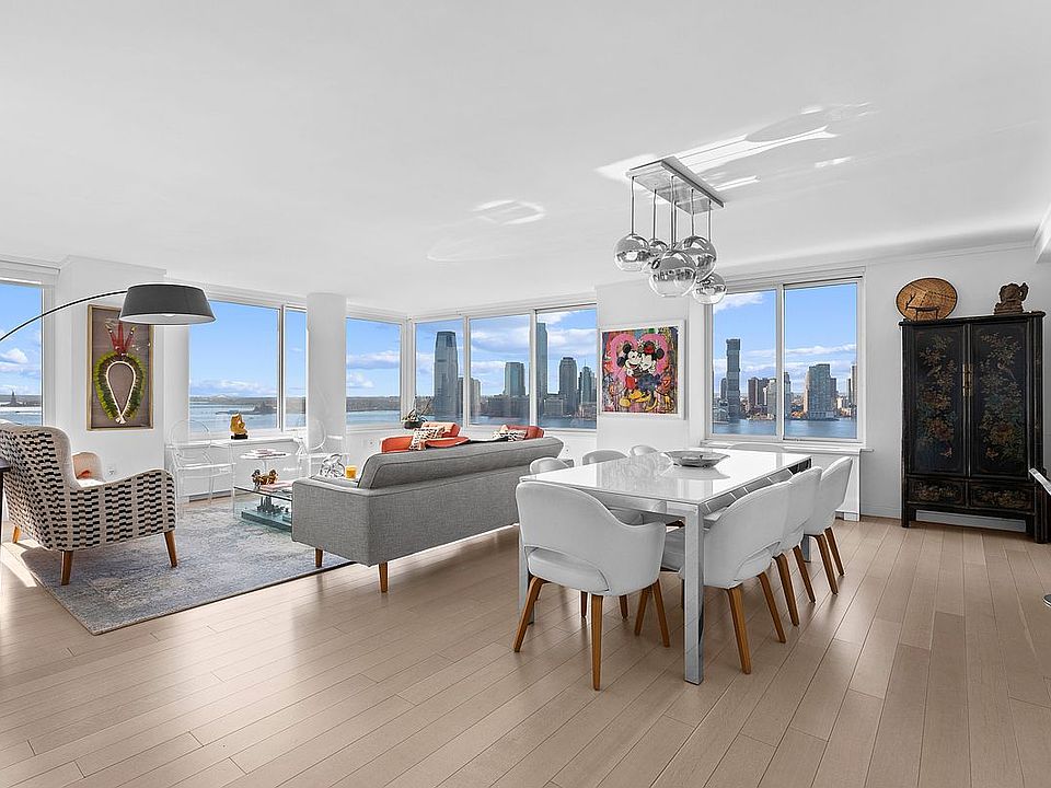 1st image of 212 Warren St APT 20A