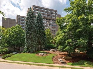 Towers Of Chestnut Hill, Newton, MA 02467