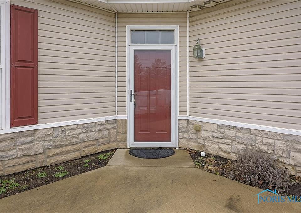 1st image of 6032 Quarrys Edge Ln #6032