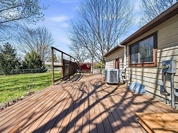 5th image of 11781 Covington Ct NW
