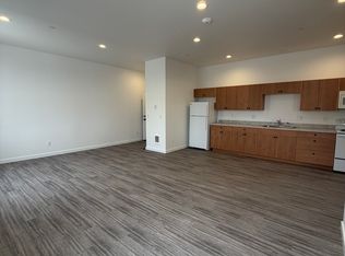 115 Main Ave #207, Tillamook, OR 97141
