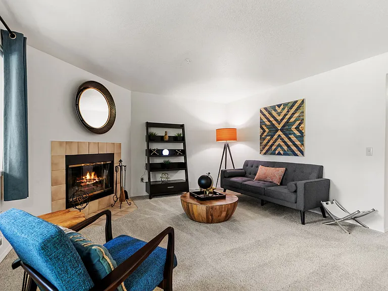 Creekside Apartments — Photo 27