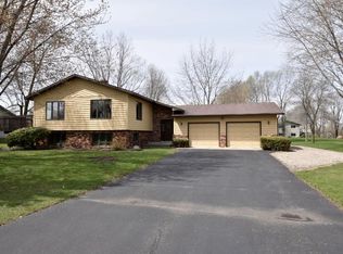 1745 Cypress Rd, Saint Cloud, MN 56303